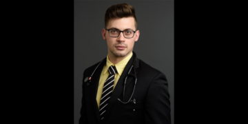 Medical Student Uses Mathematics to Define Facial Aesthetics and Challenge Beauty Standards