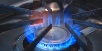 Should Gas Stoves Be Banned?