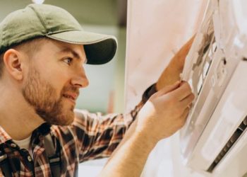 How Mold Spores in The Air Make You Sick and What To Do About It